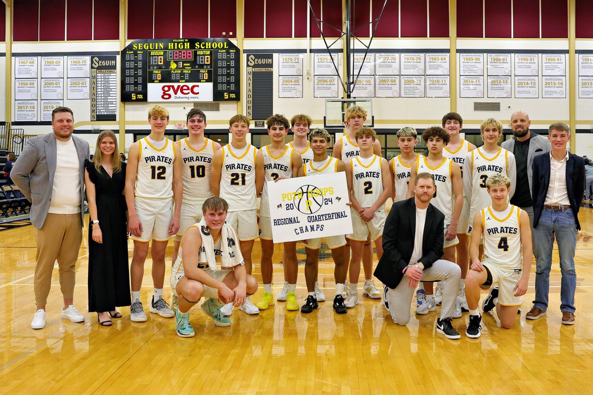 Poth 70
Marion 59
Regional semis Friday! 
<a href="/hoopinsider/">Hoopinsider</a> <a href="/STBA_TX/">STBA-TX.com</a>