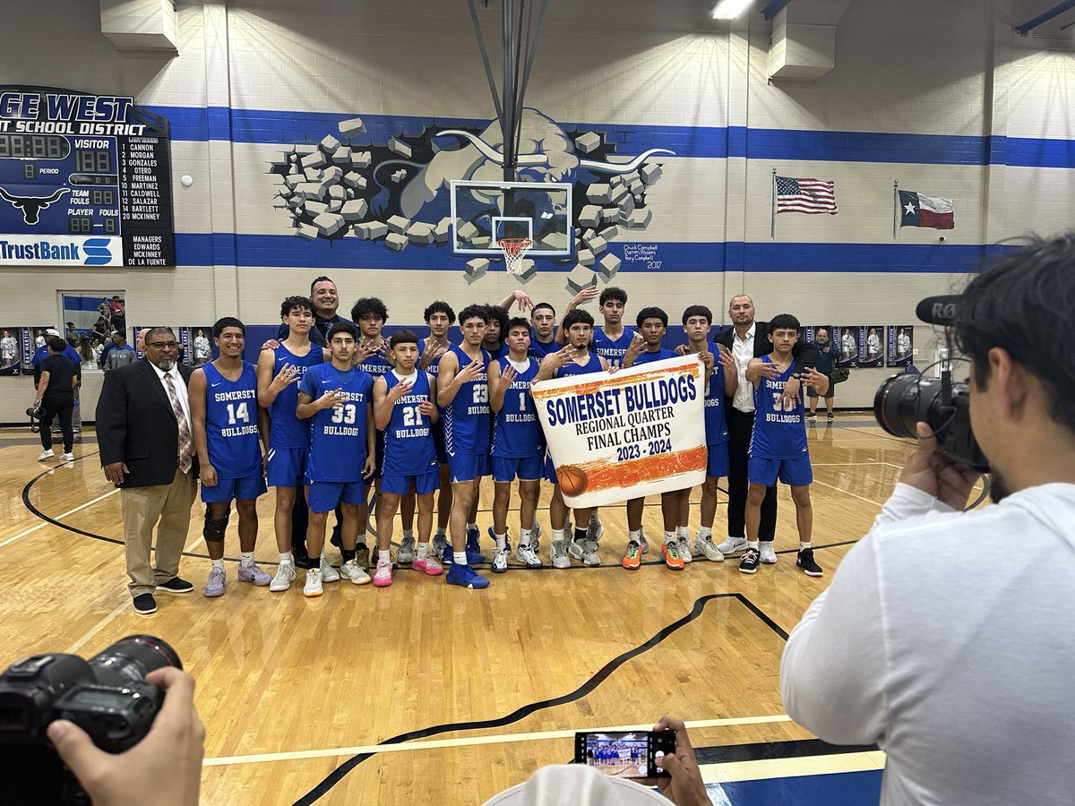 Bulldogs win, 52-47! Onto round 4!