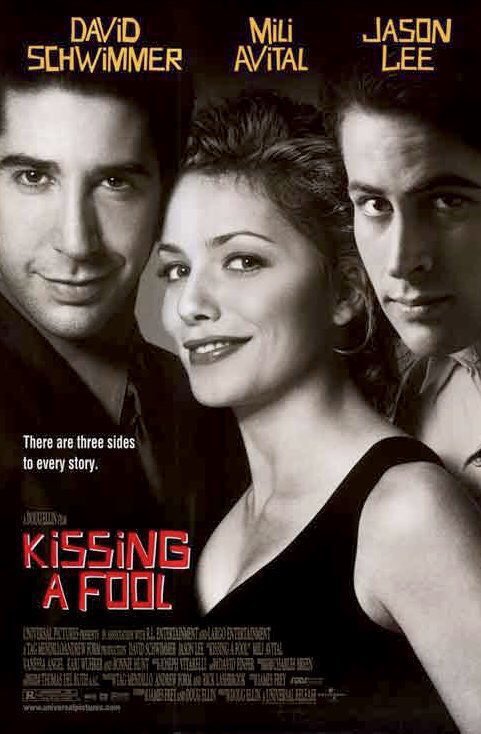 🎬MOVIE HISTORY: 26 years ago today, February 27, 1998, the movie ‘Kissing a Fool’ opened in theaters!

@DavidSchwimmer #JasonLee #MiliAvital #BonnieHunt #KariWuhrer #VanessaAngel #BittySchram #JudyGreer #FrankMedrano #RonBeattie #DougEllin