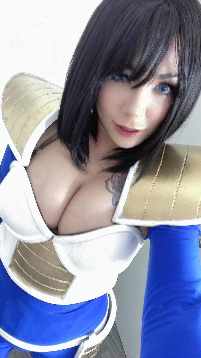 ateneacosplay tweet picture