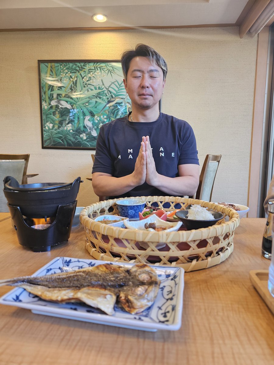 yosuukeesan's tweet photo. ８日間断食終了～‼️ https://t.co/l4zIxuw9lB