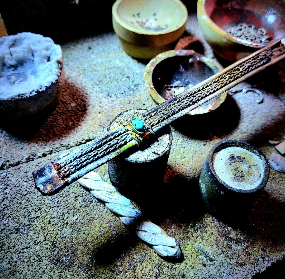 jon_torgerson's tweet image. I'm gonna have to pull more silver and turquoise out of this mountain I waste away on. 

Plus, it's good for me to get some fresh air. 😂🏴‍☠️👑 #RåvnsveðSmithery #NorseDesigns #NativeInspired #Silversmith #FineSilver #madefromScratch #touchGrass