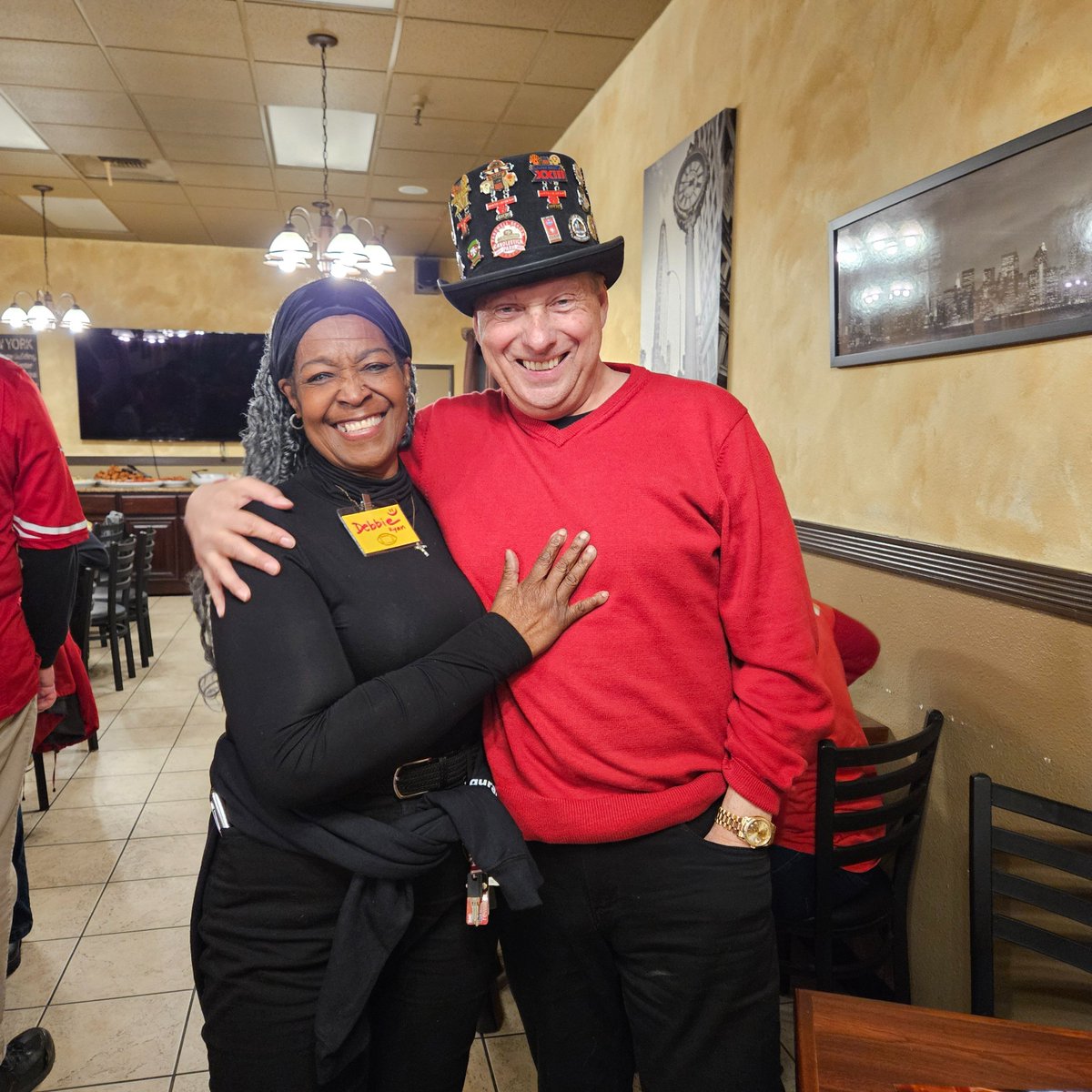 MsDebbieDebDeb's tweet image. Tonight is the last meeting for the 23-24 season of the 49ers Bay Area Social Club. Our guest for tonight's meeting is none other than " The Voice of San-Fran-cisco" Greg Papa! #FTTB ##LetsGoNiners