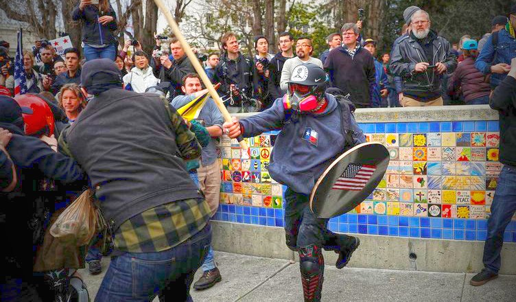 PeterElvingerrr's tweet photo. @brawndobeavis @MrAndyNgo @UCBerkeley You don't remember the Battle of Berkeley? https://t.co/fB8chWhSjL