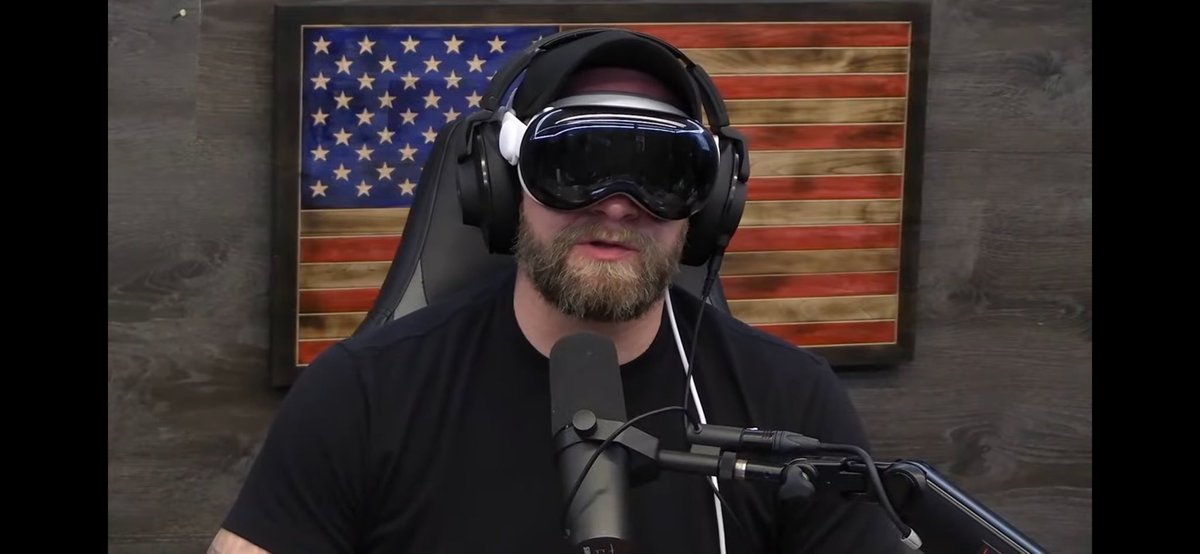 Seriously <a href="/philthatremains/">Phil Labonte</a> I can’t take you seriously with that thing in your face!!!