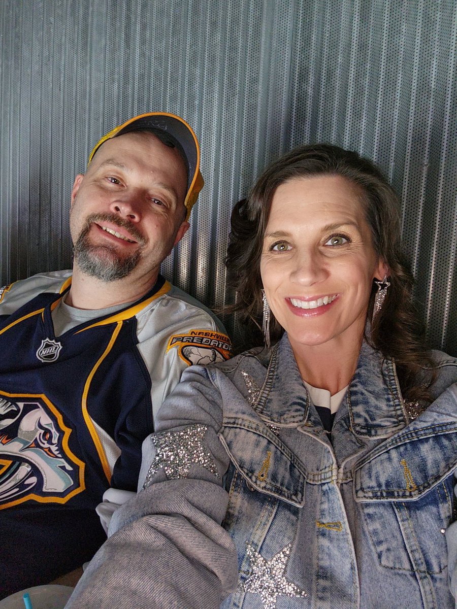 April Hale Lane tweet media