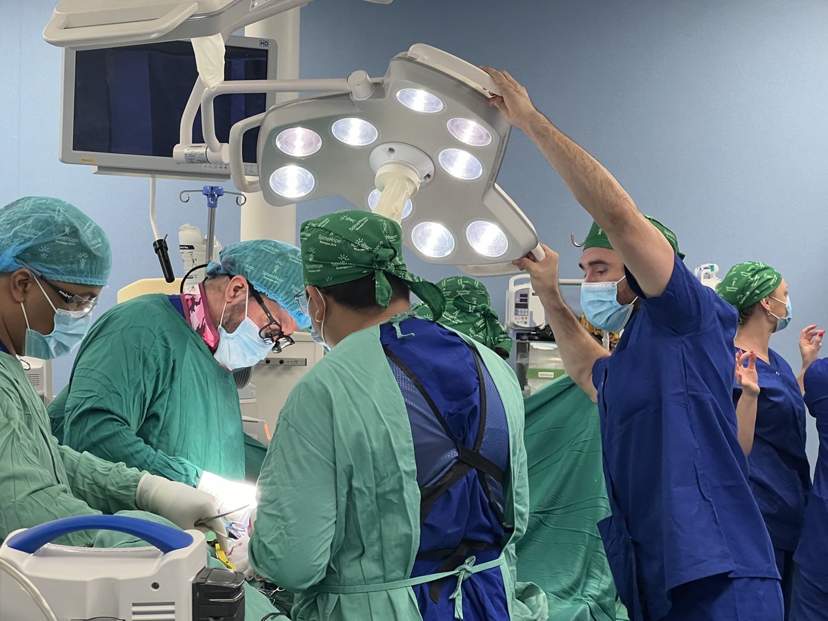 A successful first day in the operating room for the SpineHope team and our local partners at Hospital Fernando Vélez Pais! After completing two successful scoliosis corrections, we would like to thank each of our surgical mission trip volunteers for their service! #Nicaragua