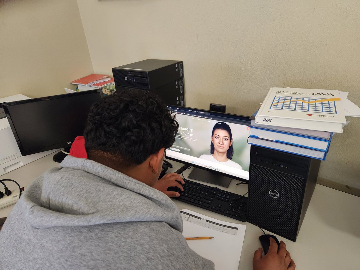 JoseLSilvaSmith's tweet image. THS students in the Business Ed & Computer Science Programs have been exploring the subject of AI by learning to use tools like @ChatGPT & @UneeQAI as well as completing the @CodeOrg Coding with AI Pilot lessons. Amazing discovery experiences! Yay! ❤️👌🙂 #TISDProud #CodeOrg