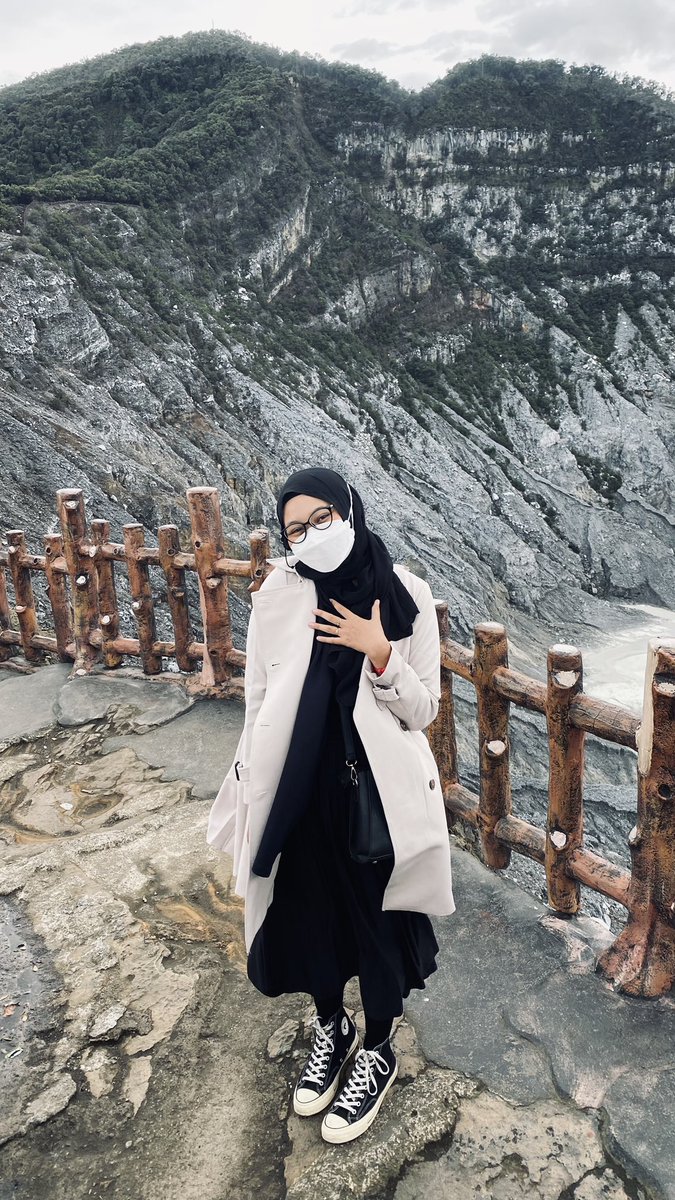 DeutDea's tweet photo. Tinggi : 168
Bb : 61,75
Zodiac : virgo🫠
Suku : jawa
Umur : umur rawan ditanya kapan nikah
Pengalaman pacaran : 3x, sisanya hts jaya tapi skrg dah trust issue
Usia pacaran terlama : kalo pcrn 16 bulan, hts 4tahun cuaks
Usia pacaran tersingkat : sebulan kali y
Best Skill : galau https://t.co/9HlvCsgHDm