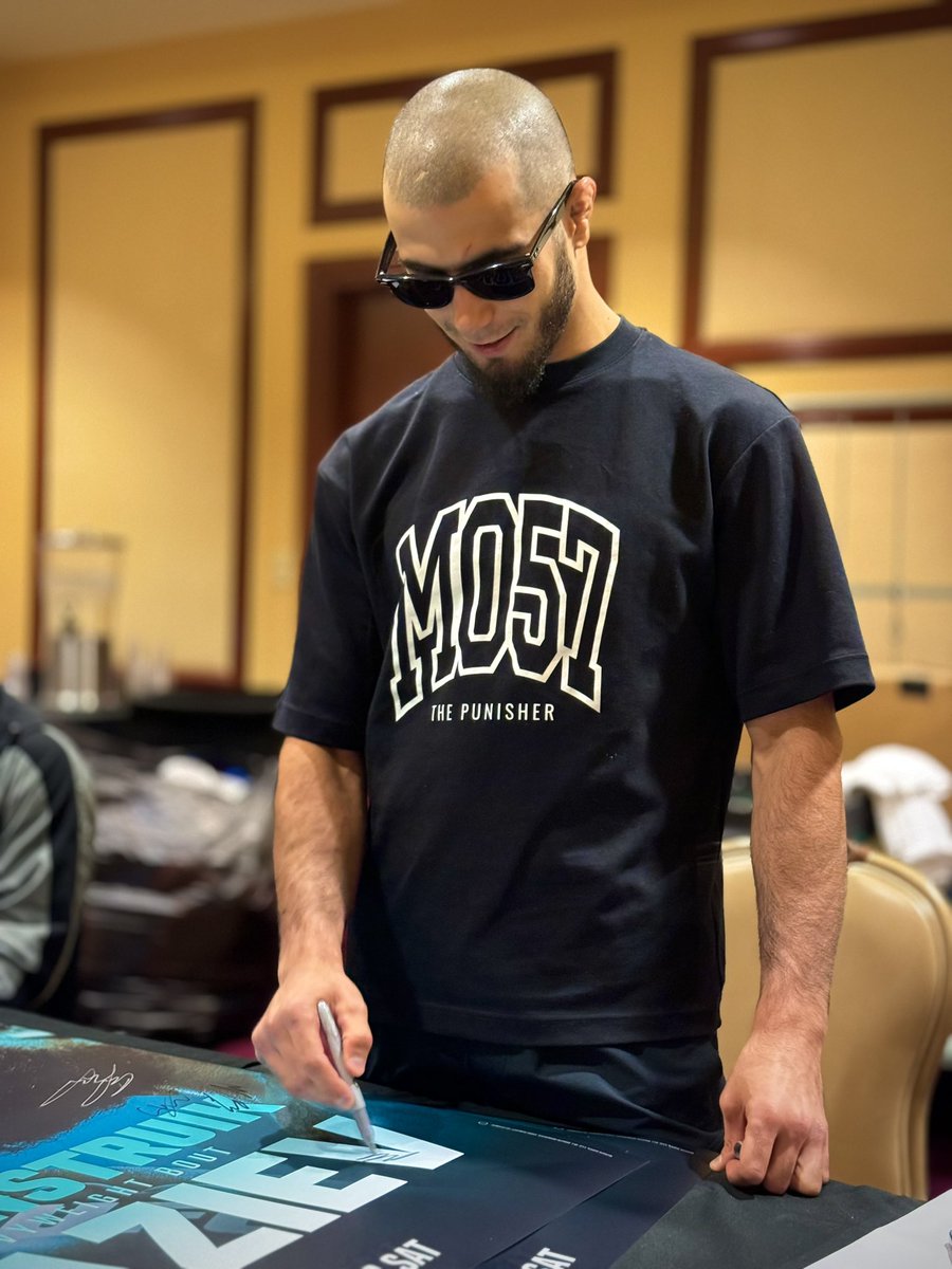 muhammadmokaev's tweet photo. 3 days to go 🥇☝🏻 https://t.co/THb4ewJC3f