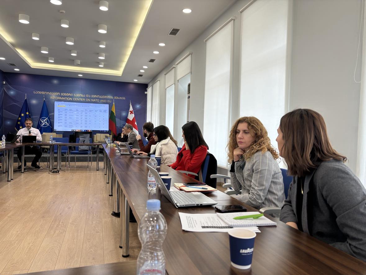 🇪🇺 #DGNEAR delivers training for 🇬🇪 state agencies on application of special 🇪🇺 DataTrackRecord System to be applied in annual reporting on #OrganizedCrime  and #HighLevelCorruption cases under the 🇪🇺 Enlargement Pack 🇬🇪🇪🇺