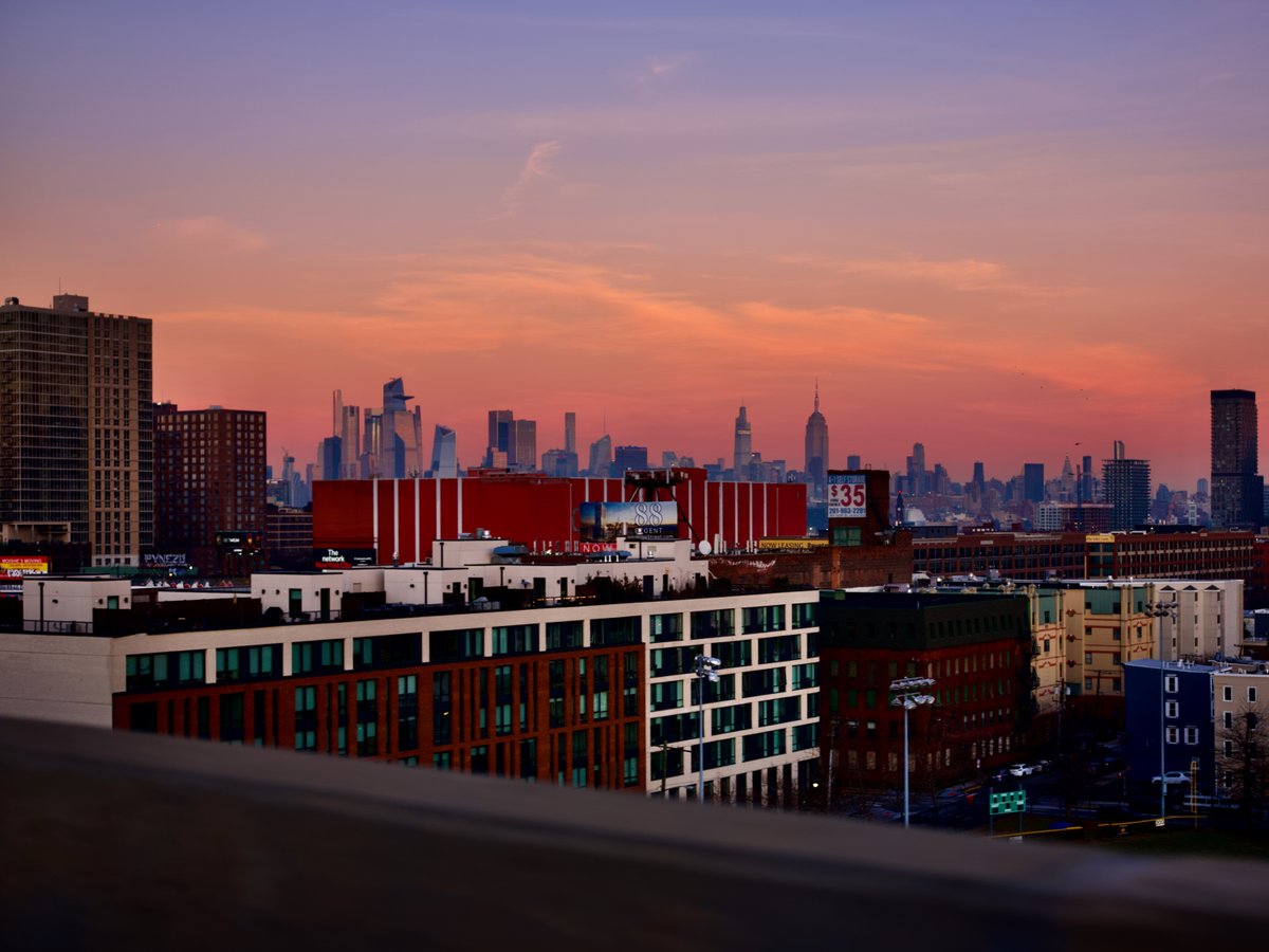 NYC from NY9A at Dusk. Fuji 50r.