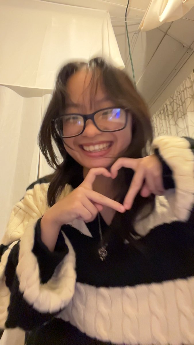 hiImVantor's tweet image. I’m so lucky 🥰🥰😍