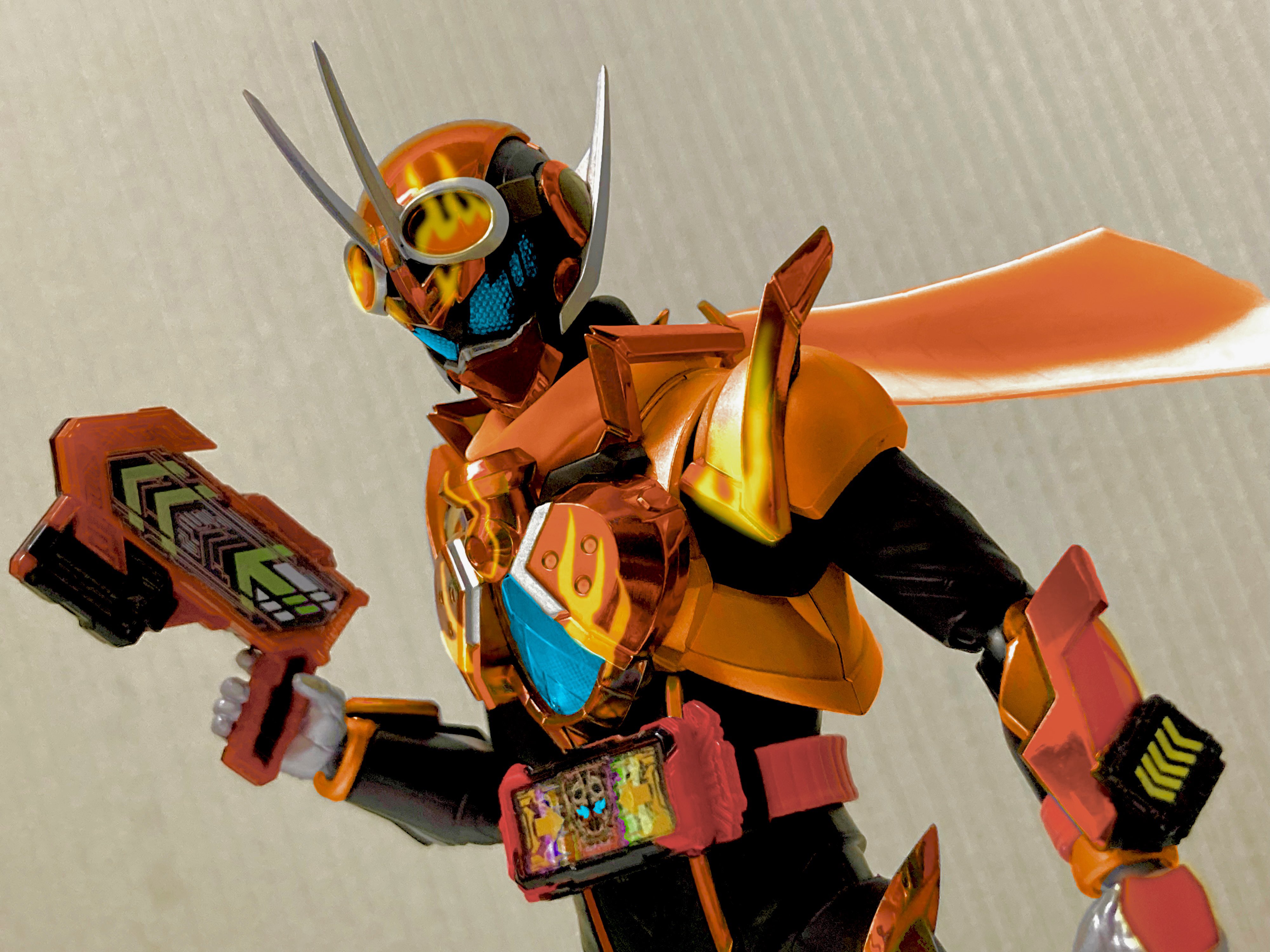 S.H.Figuarts 仮面ライダーファイヤーガッチャードデイブレイク