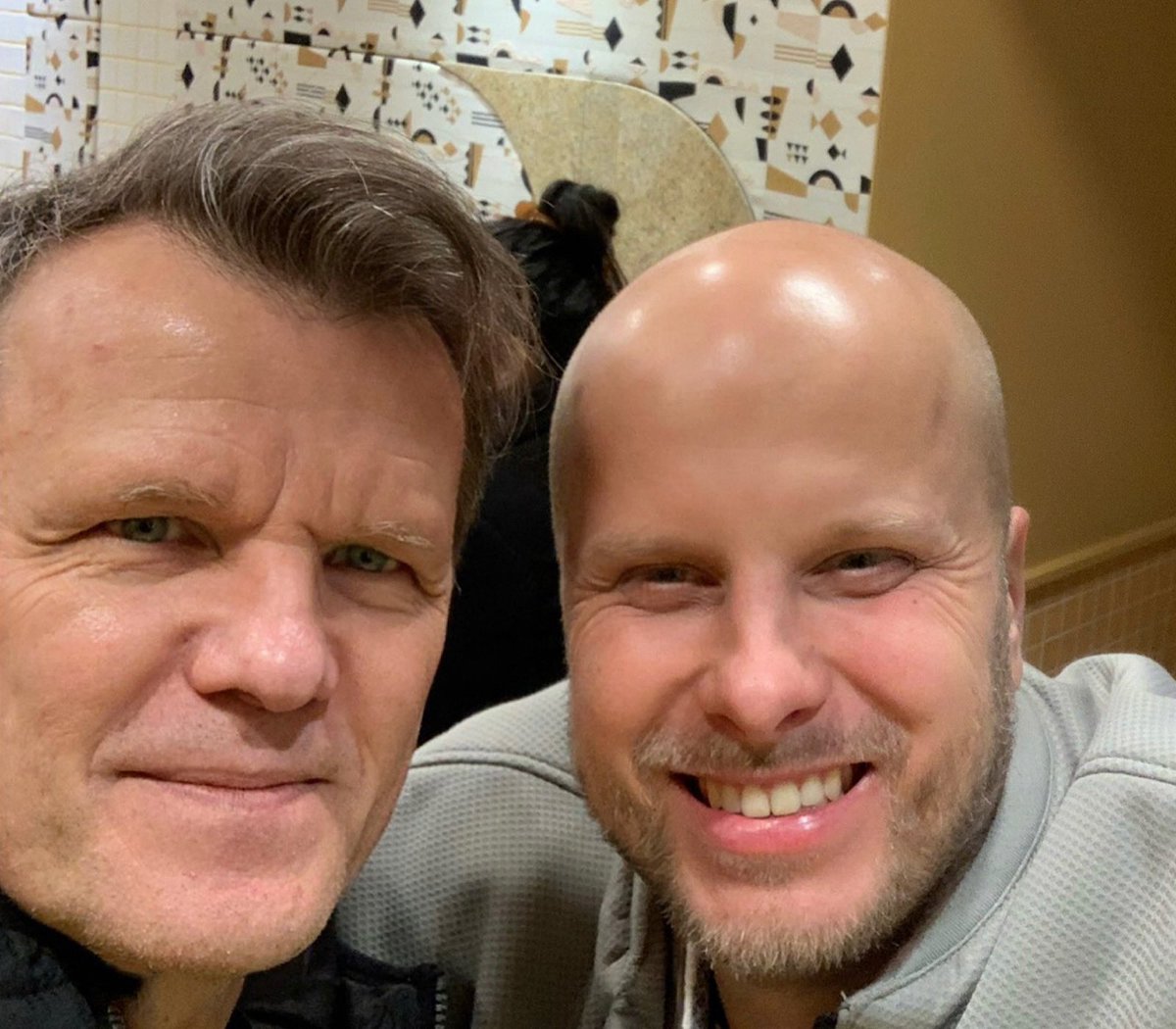 soboleffspaces's tweet image. What a stroke of luck to encounter @AleksanderMolak in Vancouver! Congratulations on a successful workshop!

#causaltwitter