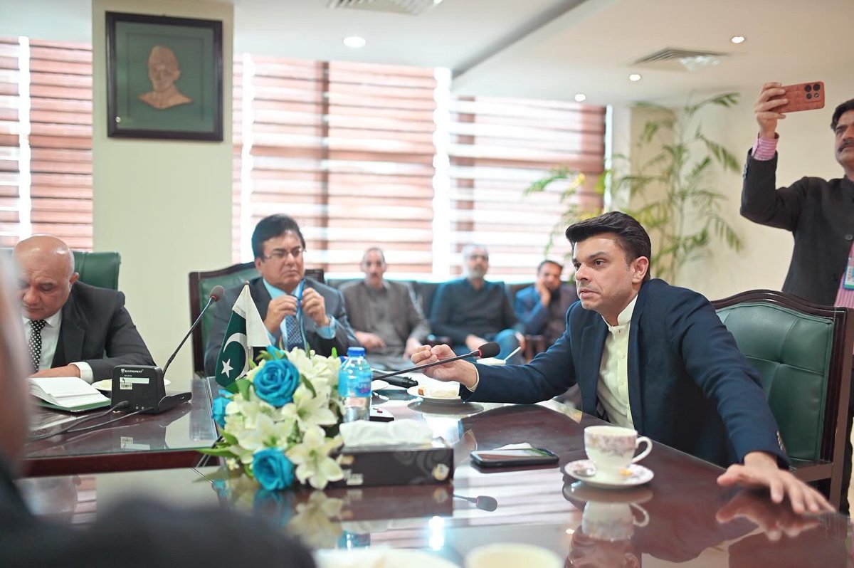 Ministry of Overseas Pakistanis & HRD tweet media