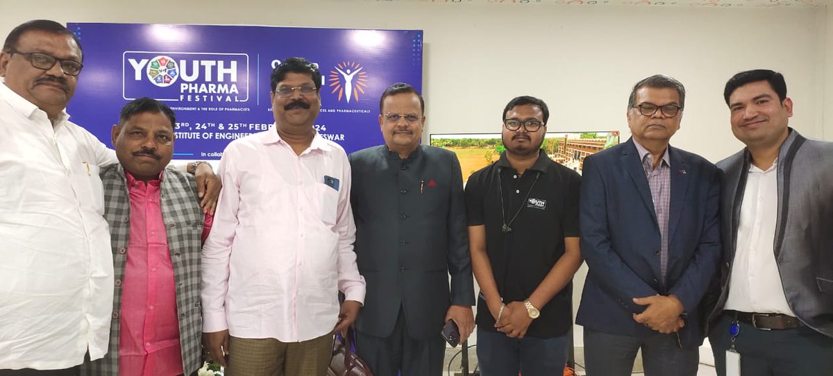 jbiswal_odisha's tweet photo. First time in Odisha, Prof. (Dr.) @pramod_yeole, Vice-@President_PCI has came to Dadhichi College of Pharmacy.On the Occasion Of Youth Pharma Fastival 2024 as Chief Guest For Day -1.
#youthpharma #MedicalExpo #MINIIPC
#ଜାଗୁ🥀💔 https://t.co/iWw953NPzn