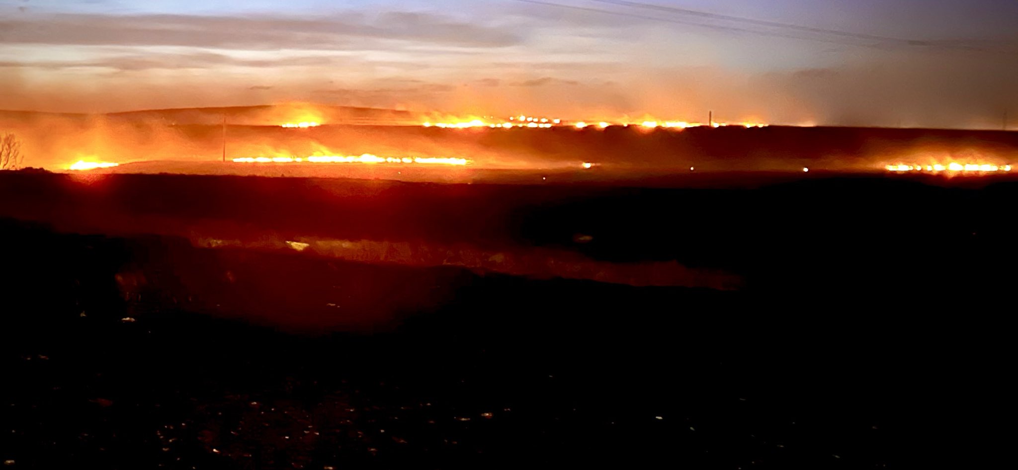 GHZzKvTWcAAmdlE?format=jpg&name=large