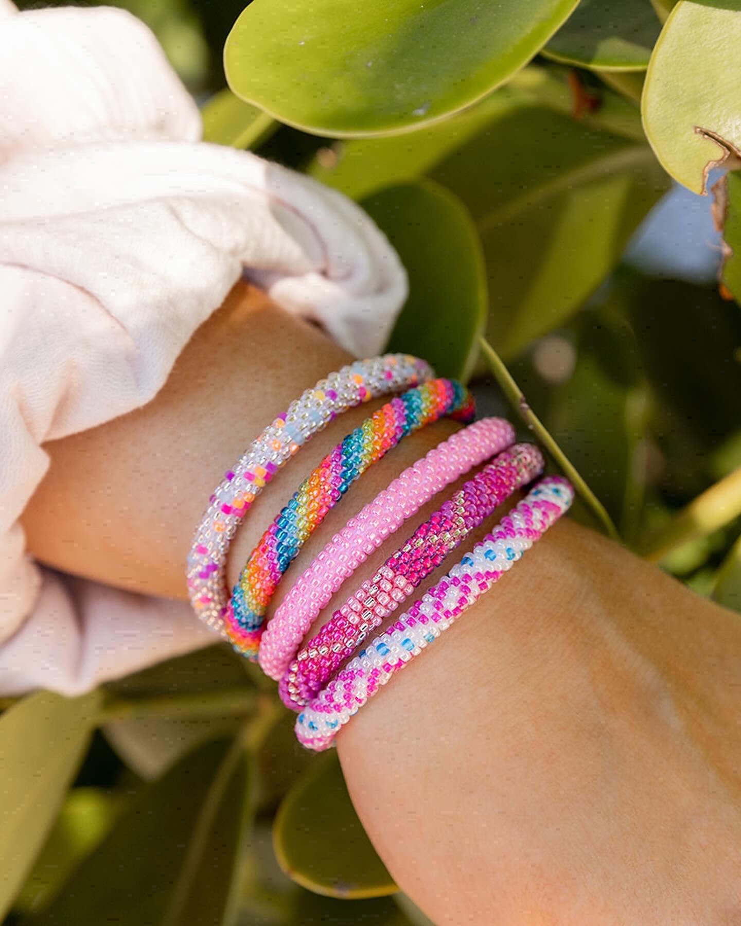 Sashka Beach Girl Bracelet | Girl bracelets, Glass beaded bracelets, Beaded  bracelets