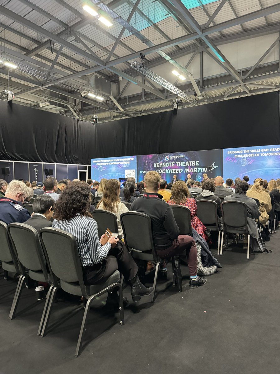 I represented @Arespace_eu today at the @SpaceCommExpo in Farnborough, UK.

Tomorrow marks the second day of the Farnborough expo, and our team will be on-site, eager to engage in meaningful conversations.🚀