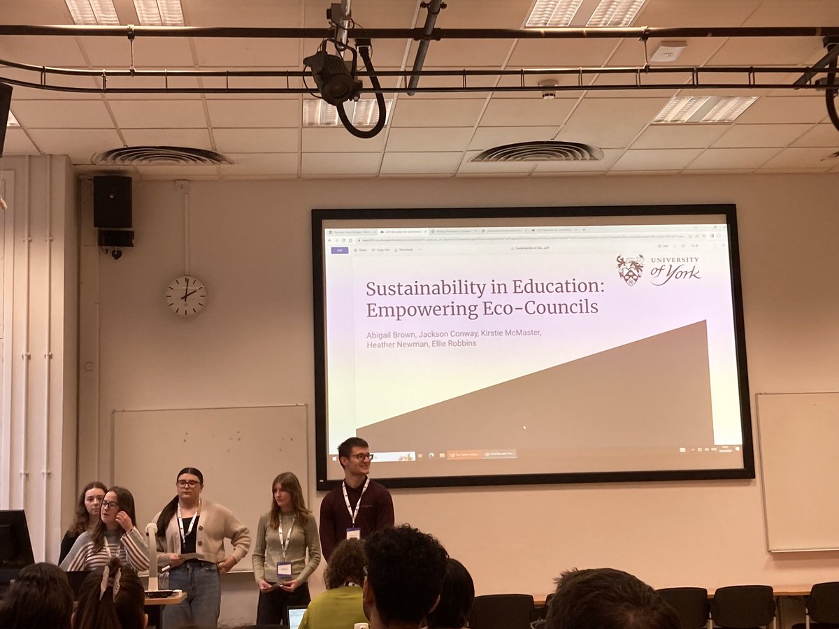 Fantastic to see final year students from @YorkEnvironment presenting their Sustainability Clinic Eco-council project at the Yorkshire Universities student sustainability research conference today.
