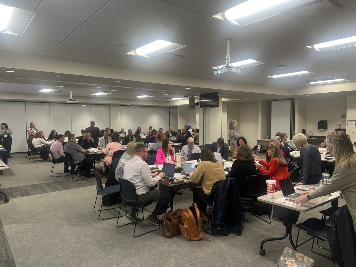 Local accountability is alive in Kentucky! Some of the most brilliant minds in our state are together today…creating, reflecting, sharing. This work changes the student experience and builds community confidence. #KYDL #accountability