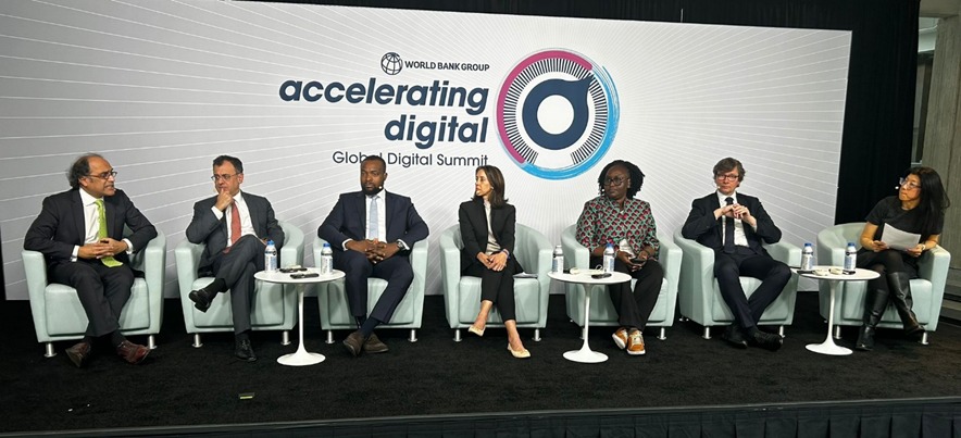 Pleasure to speak at #WBGDigitalSummit | Shaping A Decade of Digital Inclusion moderated by @ceciliakang #DigitalDivide has many faces- development, income, gender, age, rural-urban Spoke about strategies to accelerate #DigitalInclusion, @ITU role &our partnership w/