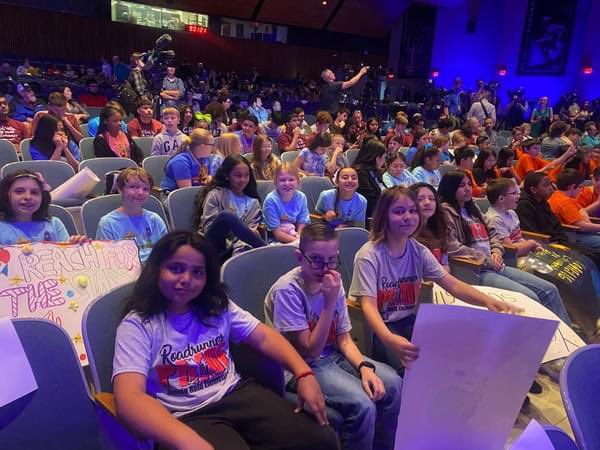 jennie_reid_el's tweet photo. Our roadrunners and Ms. Pedroza enjoyed their trip to NASA for the astronaut graduation!  What a great opportunity for our students!  @lpisd #JREadventure #LPlegacy https://t.co/p5CI3o3u3g