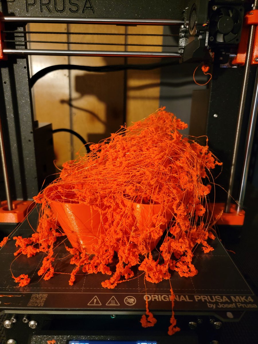 _Tinkerz's tweet image. This was not expected this morning. It's a very interesting failure, can't say I've seen spaghetti like that before. On the positive side, it's the first failure on this machine so now it's determining the cause.

@joeltelling, is there enough of the print there to recognize it?