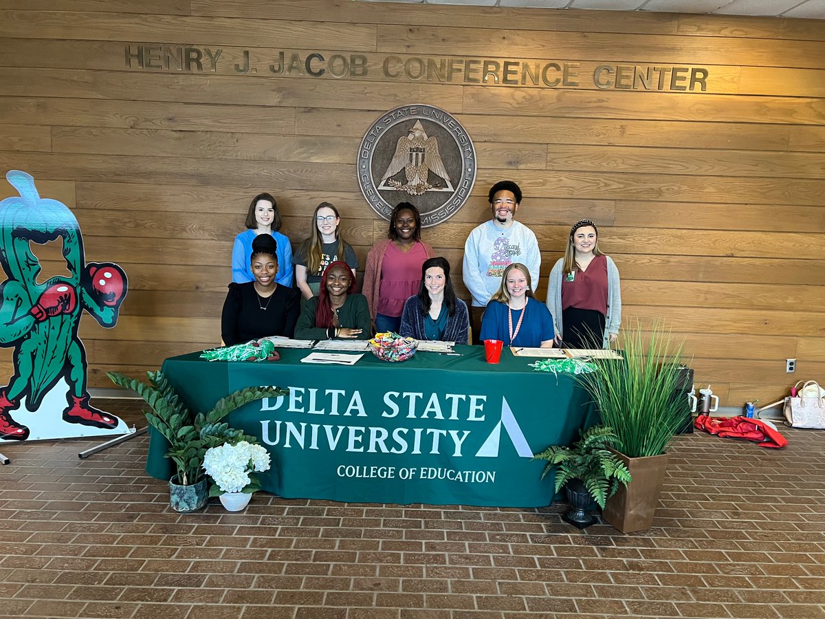 The #DSUElemEd Interns &amp; Pre-Interns are ready for the DSU CEHS Spring Showcase 2day. It will be an exciting morning of fun as the high school students attending will be learning about the undergraduate program they’re interested in pursuing through games &amp; activities. 💚🤍💚