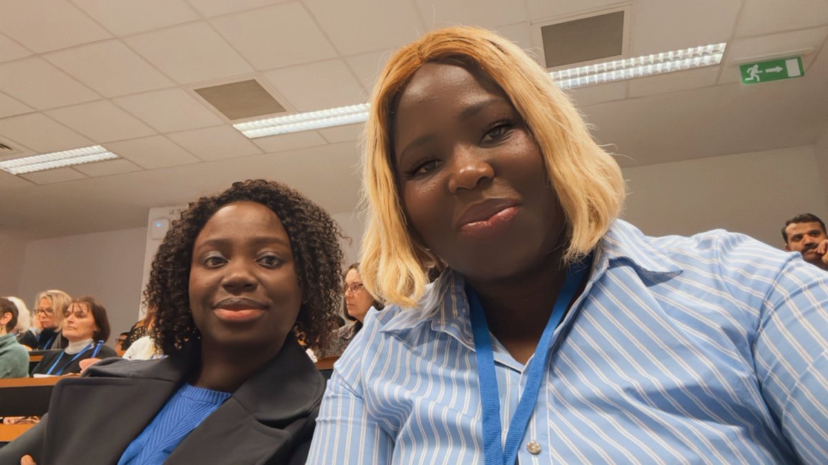 Presenting our research work and clinical innovation at the poster session with @nurse_ukachukwu ! 📊🔬 Exciting discussions and insights shared at @TCD_SNM #THEConf2024. Grateful for the opportunity to showcase our work! #Research #Collaboration #birdsofsamefeather 😆