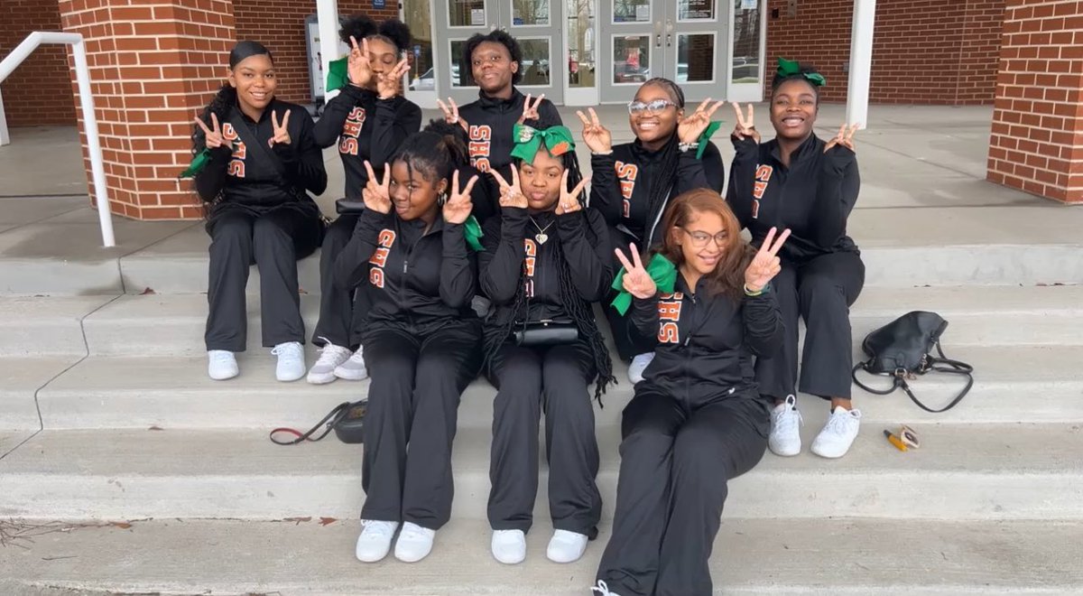 Stockbridge High School Cheerleading tweet media
