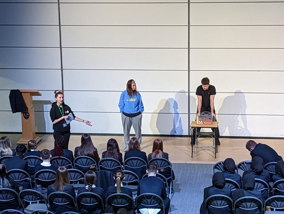 DarwenAcademy's tweet photo. Today, @OddArtsUK delivered a powerful production on radicalization and extremism, highlighting internet dangers, echo chambers, and support strategies. Students even stepped into roles, enhancing the experience! ππ¬ #RadicalizationAwareness https://t.co/0iFJckAgoa