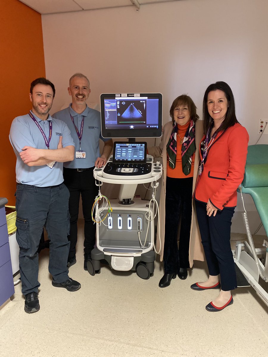 Thrilled to welcome Lady Dodd to @lhch today to show her our new #cardonc echo machine, only possible thanks to the generosity of the Ken Dodd Foundation & @lhchcharity