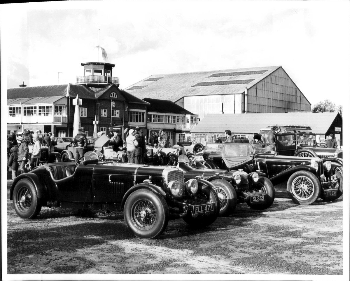 thevscc's tweet image. Surely this image needs no introduction...

#vscc #brooklands