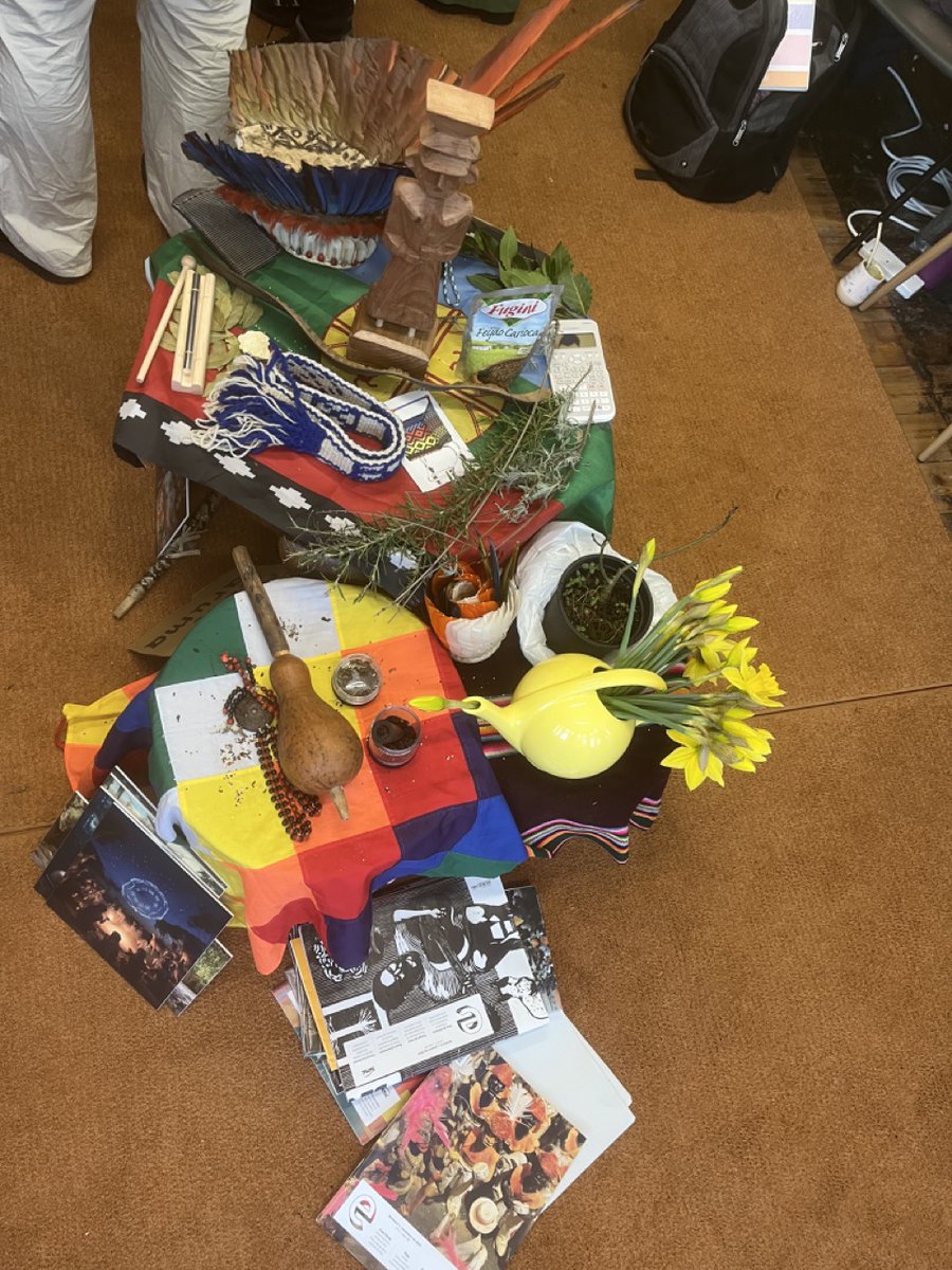 Visited <a href="/TheaPitman/">Thea Pitman</a>'s <a href="/digitalgoodnet/">ESRC Digital Good Network</a> INDIGENIA project, exploring GenAI &amp; indigenous art. Affecting to see so many Lat Am indigenous artists in a room in Leeds, hear their languages &amp; thoughts, see this not digital 'altar' &amp; hear that the #digitalgood might be non-digital.