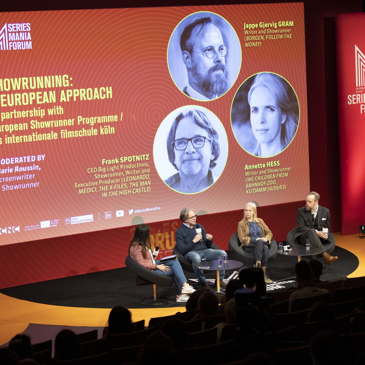 Convocatoria para la formación de Showrunner!

Es un programa de formación a tiempo parcial diseñado para escritores de series europeos que ofrece conocimientos completos y habilidades clave para los showrunners en Europa.

📆Inscripciones: 14 de abril

ℹ️ showrunners.eu
