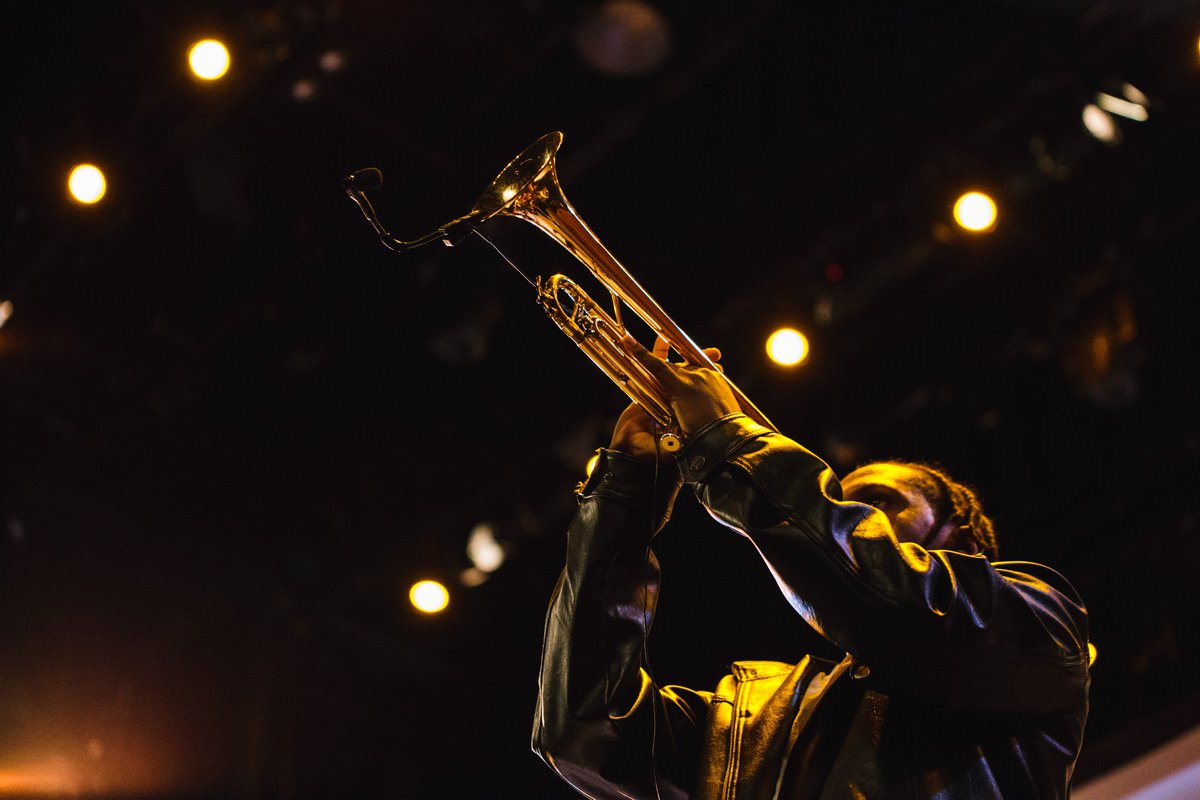 CityMusicBoston's tweet photo. Today is #BerkleeGivingDay and Berklee City Music is a spotlighted fund! Celebrate with us by spreading the word and/or making a donation of any size. Every gift counts!  Click the link below to learn more:

https://t.co/QE3K0noEj2

📸: @DaveGreenPhoto https://t.co/cpvjEqMlwB