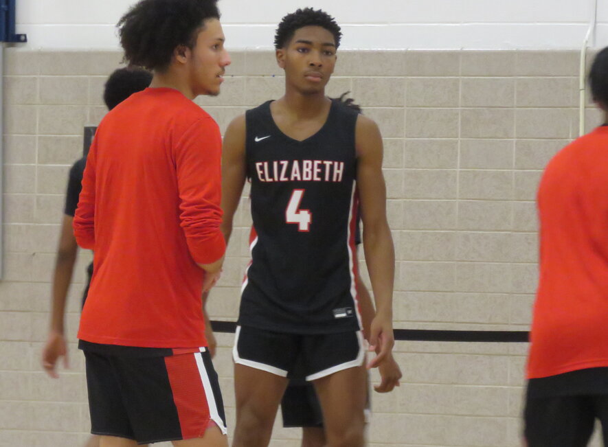 London Carson (<a href="/LondonCarson4/">London Carson🤍</a>) led #11 Elizabeth to another win Tuesday.  The Updated NJHoops.com Fab 15 results &amp; rankings - bit.ly/3tlnzuR