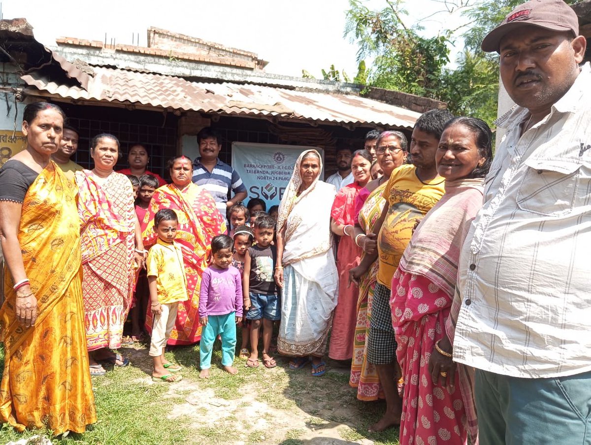 Mother's meeting at ICDS centre campaigning on SVEEP at Naihati (U ) ICDS centre and Barrackpore II ICDS centre.
#SVEEP 
#North24Parganas