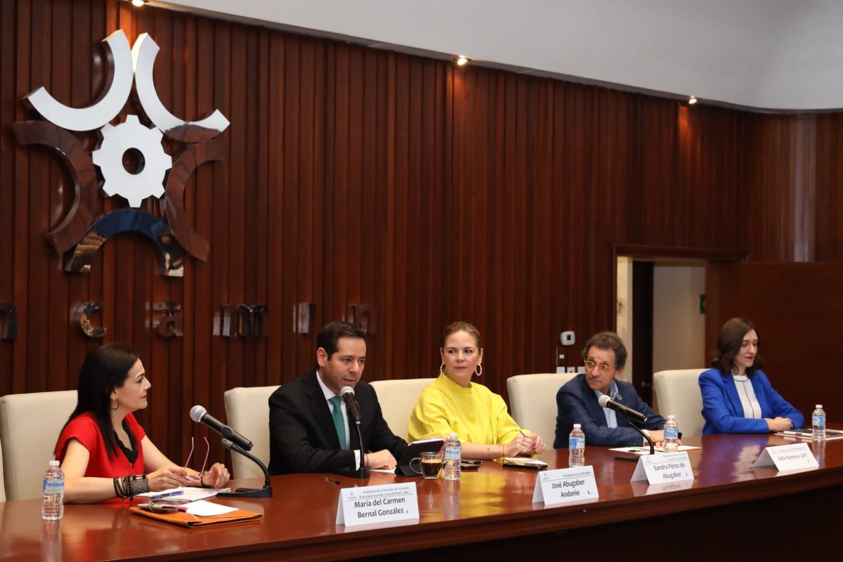 CONCAMIN (@concamin) on Twitter photo El presidente de la Confederación, José Abugaber, <a href="/abugaberjose/">José Abugaber</a>, participa en el Conversatorio “lo que nos estamos perdiendo”, en el marco del #DíaInternacionalDeLaMujer, que organiza la Fundación Concamin, <a href="/FConcamin/">Fundación CONCAMIN</a>, presidida por Sandra Pérez, y la Comisión IDEA, encabezada El presidente de la Confederación, José Abugaber, <a href="/abugaberjose/">José Abugaber</a>, participa en el Conversatorio “lo que nos estamos perdiendo”, en el marco del #DíaInternacionalDeLaMujer, que organiza la Fundación Concamin, <a href="/FConcamin/">Fundación CONCAMIN</a>, presidida por Sandra Pérez, y la Comisión IDEA, encabezada