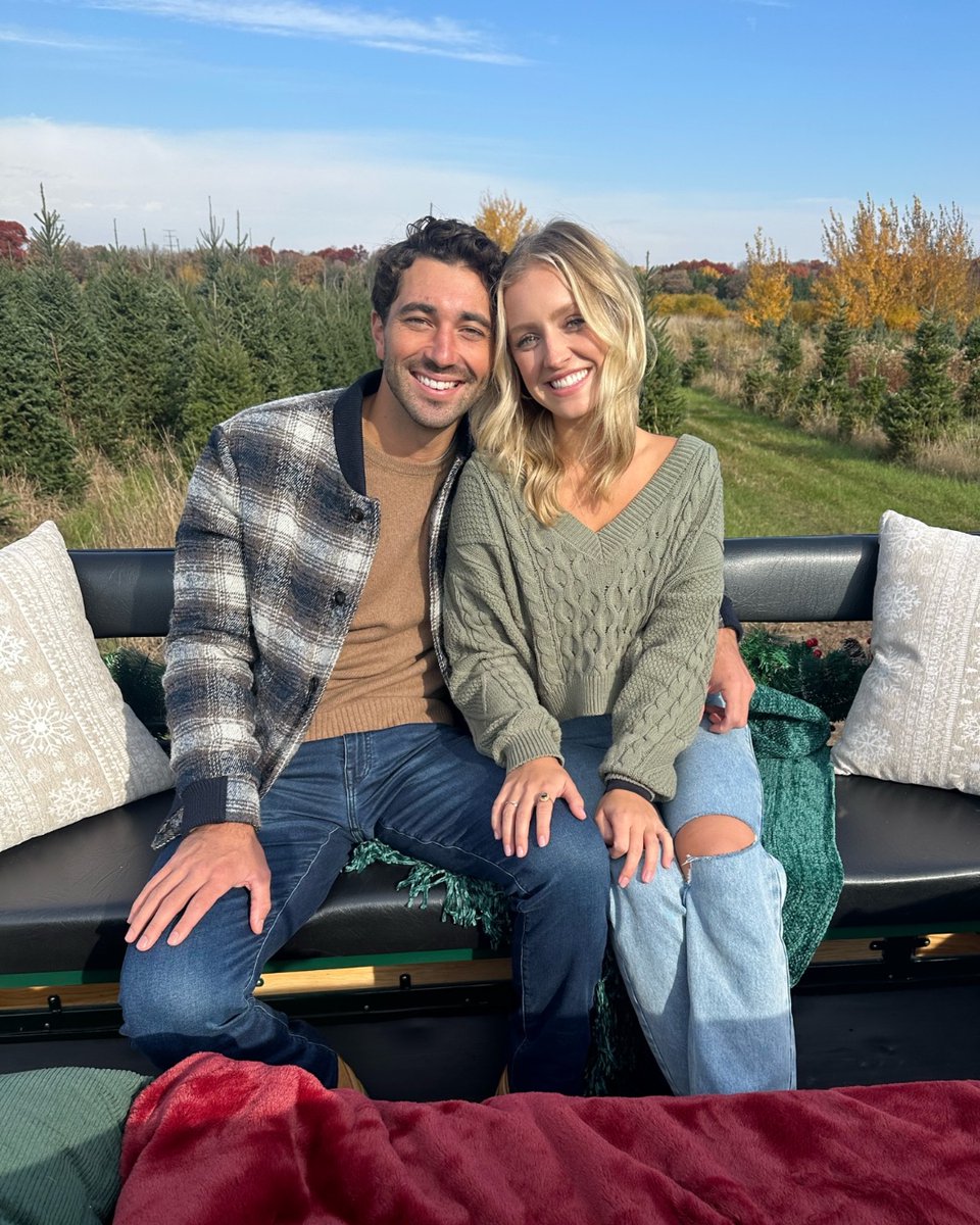 bachnation's tweet image. &quot;Don&apos;t miss me too much!&quot;
&quot;I will&quot;
🥹 #TheBachelor