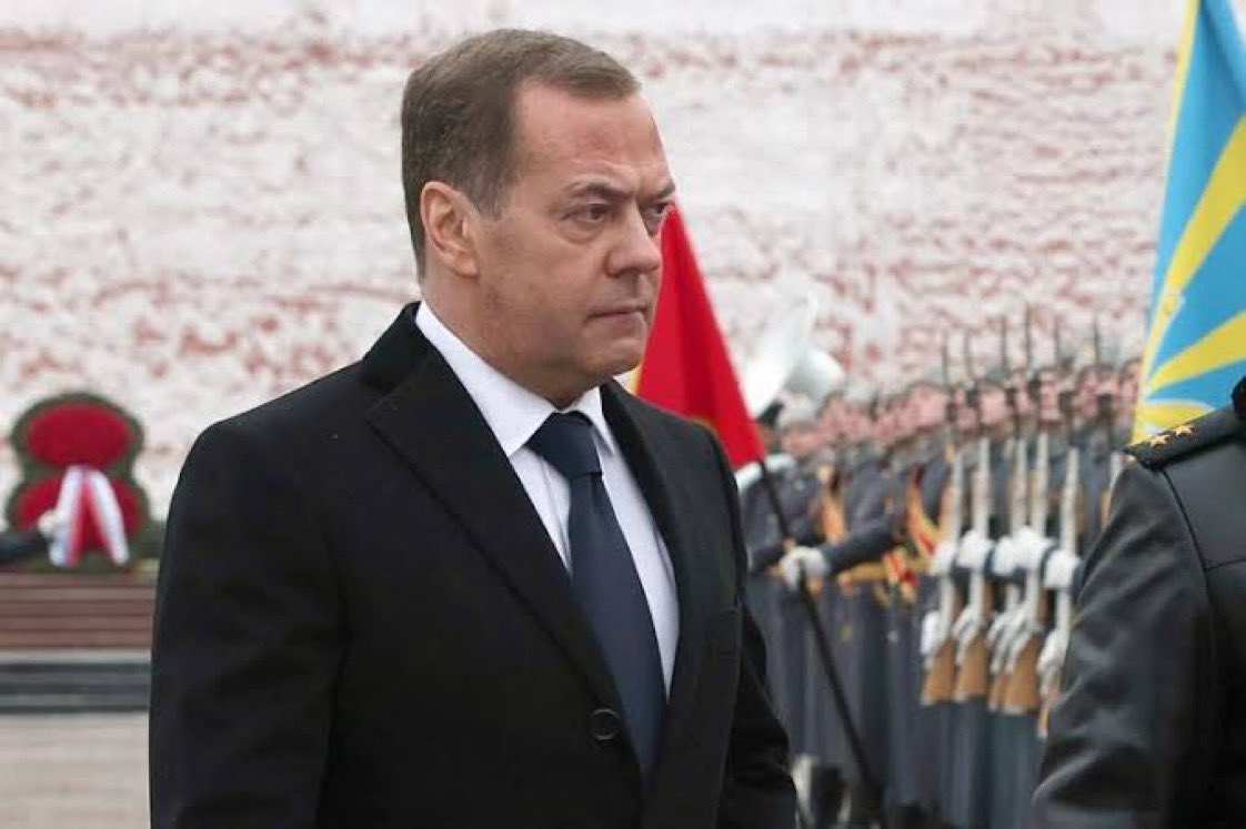🚨 Medvedev declares:
'The Arab Spring was an American plot that led to the destruction of Arab nations.' #ArabSpring #Geopolitics #MedvedevStatements
