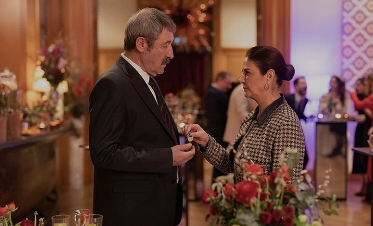 ecswey's tweet image. #AfAt 🥂