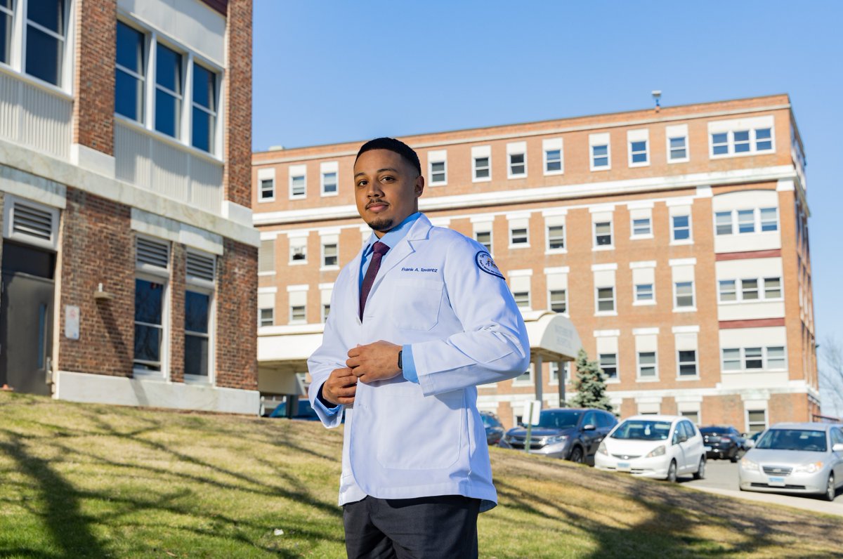 SNMA's tweet photo. Meet Frank Tavarez-Mora! He is a med student at Frank H. Netter School of Medicine at Quinnipiac University and a member of his school's admission committee.

Learn more about Frank at the #SNMA #Yourstorymatters blog post.

#minoritydoctors #medicalschool #MAPS #StudentDoctors https://t.co/cKdKXGPt0M