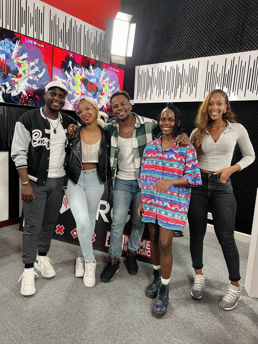 Big thank you to <a href="/i_amceee/">Ceee</a> &amp; <a href="/stevenkkeys/">itsstevekeys</a> for coming through and updating us on something new with <a href="/XpressionsUG/">Xpressions UG</a> 🔥💯

#NRGRadioUG #NRGAmShowUG