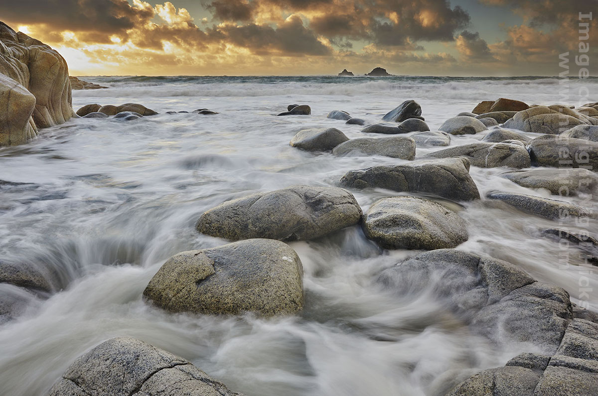NigelHicksPhoto's tweet image. Wild West Cornwall, my photography tour to the far southwest of England, in Nov 2024, shooting stunning coastal landscapes.
Still have spaces: details and sign up at nigelhicks.com/photography-to…
@ThePhotoHour @CanonUKandIE @OPOTY @Devon_Hour #Devonhour @BBCCornwall