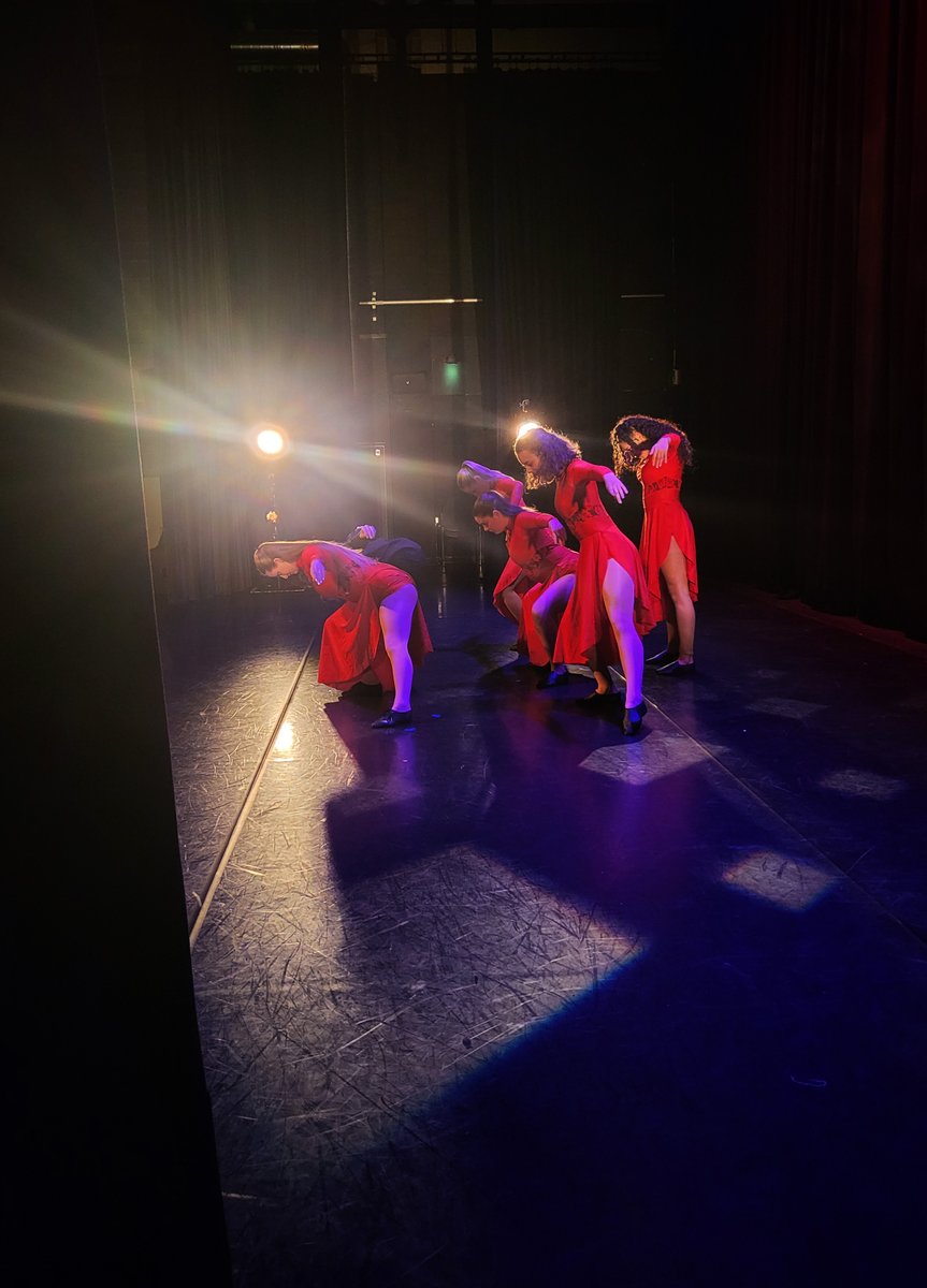 It was an honour for #KennetDance pupils to be invited to perform in the 'Ignite the Stage' show @ArlingtonArts. This showcase exhibited the high level of local talent but, more importantly, helped raise funds for the worthy @maryhareschool Foundation: tinyurl.com/5588xrfs