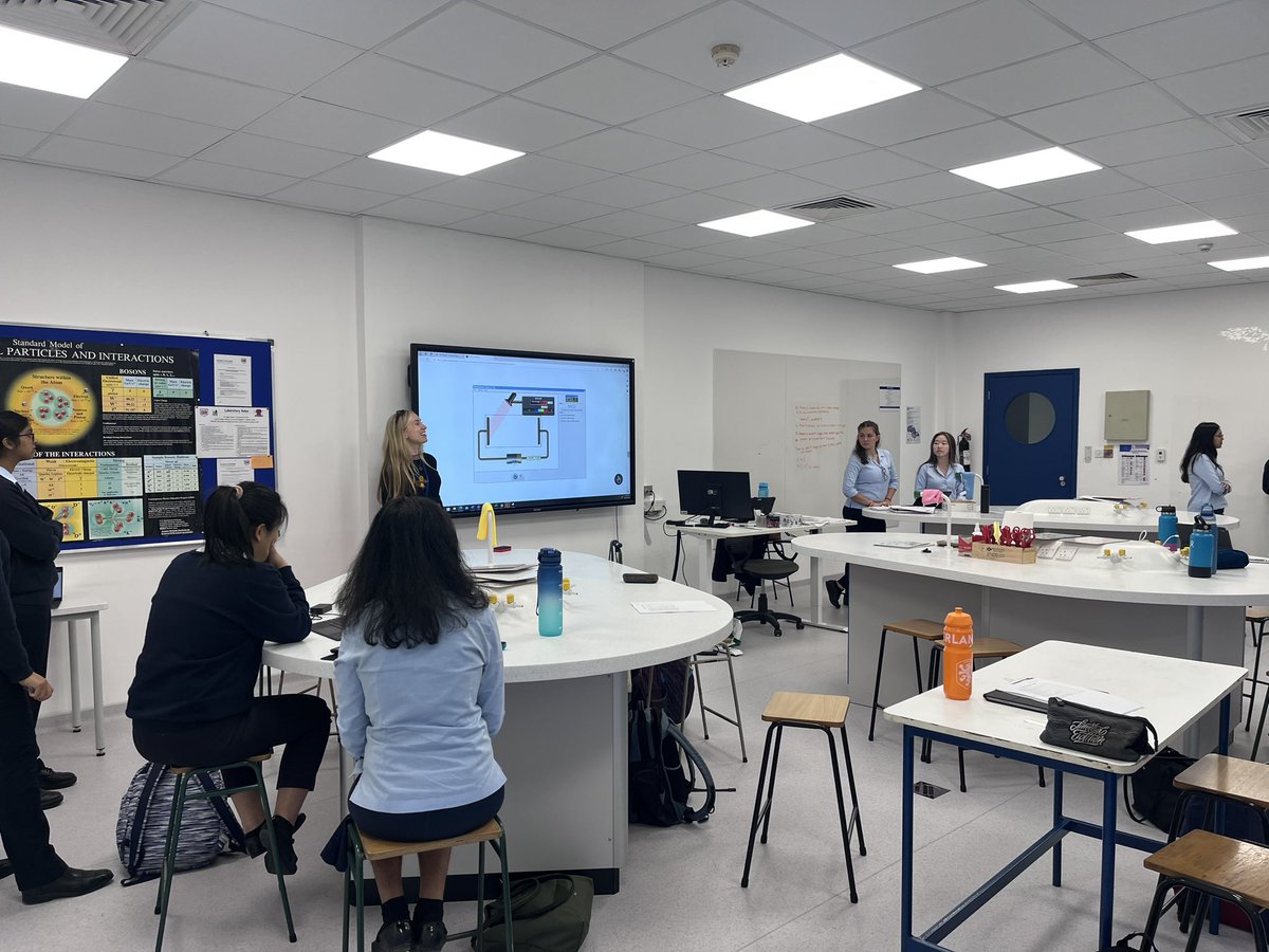 DColLearning's tweet image. Fantastic to see so many great discussions going on in @DCol_Science during Oracy Fortnight! @DCol_OracyHub @DubaiCollege