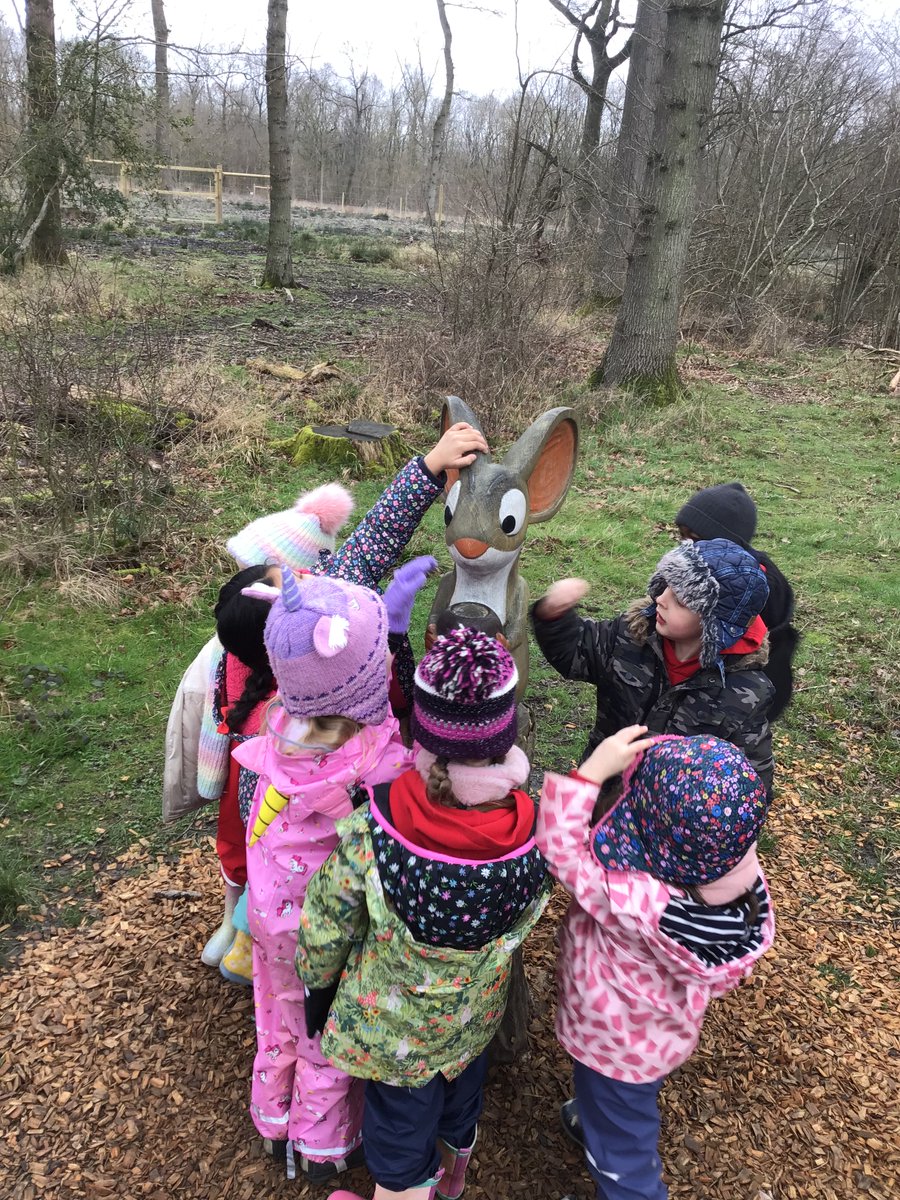 LoddingtonCEPri's tweet photo. R/1 took a stroll into the deep dark woods yesterday in the search of the Gruffalo and all of his friends. All of that walking was thirsty work so we stopped to have a yummy hot chocolate and story in the woods. What a lovely day and a great start to our Gruffalo topic! :) https://t.co/X57QUG2asQ